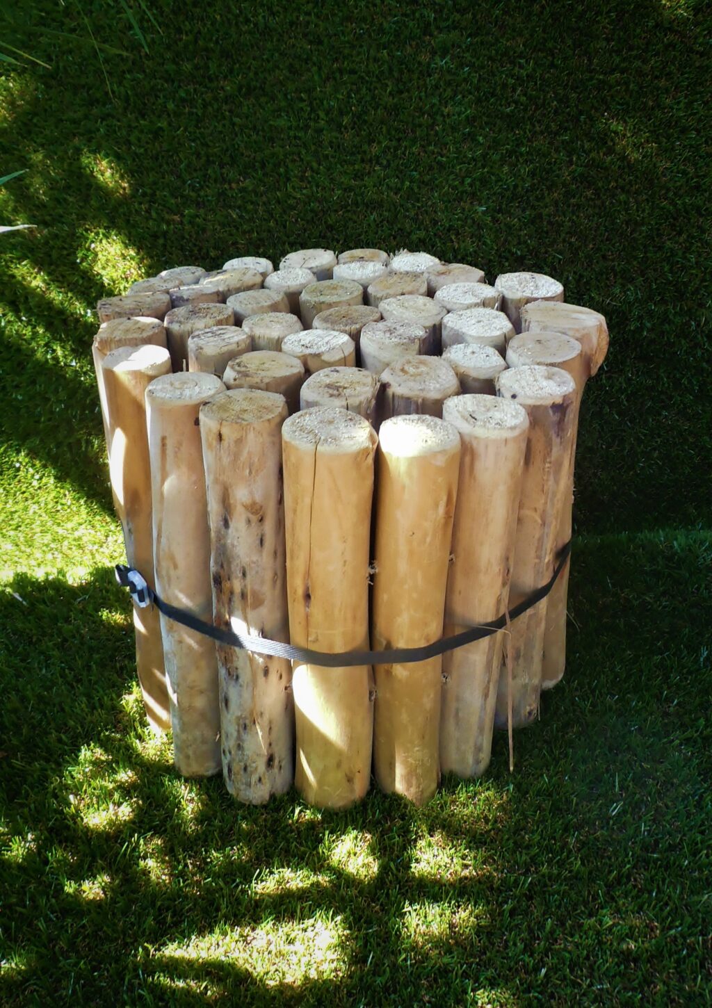 Log Edging 300mm