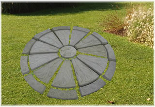 Lily Circle Paver