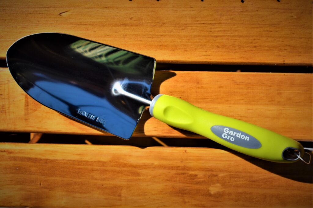Garden Gro Hand Spade